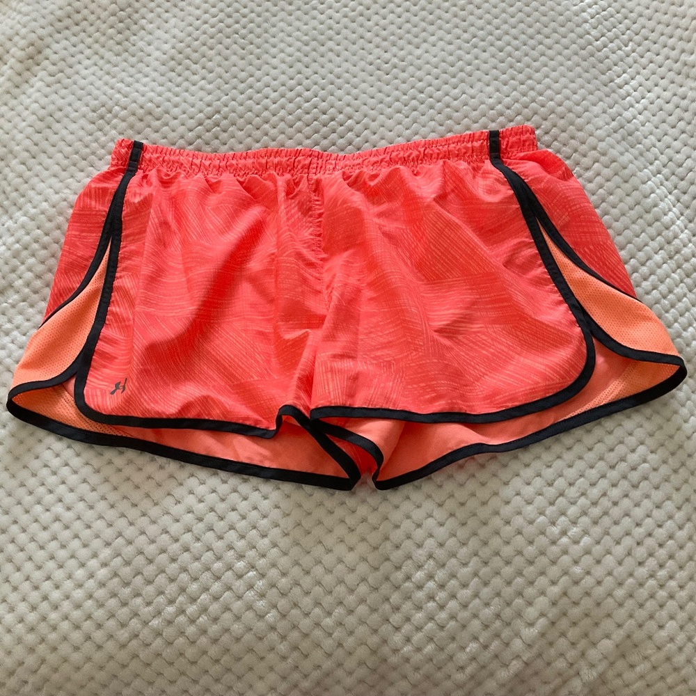 Under Armour Running/Athletic Shorts - Orange - Size Large‎